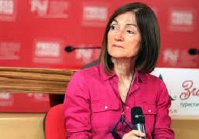 Смајловић: Новинари важан део друштва, морају бити поноснији на себе Смајловић: Новинари важан део друштва, морају бити поноснији на себе